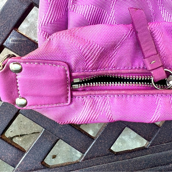 Beautiful summer Coach bag / used - Picture 4 of 9